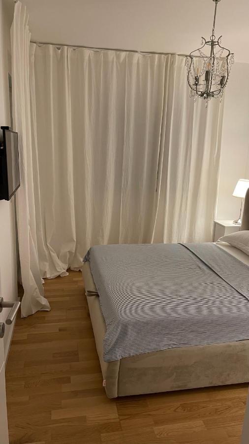 Apartment Leon Makarska Buitenkant foto
