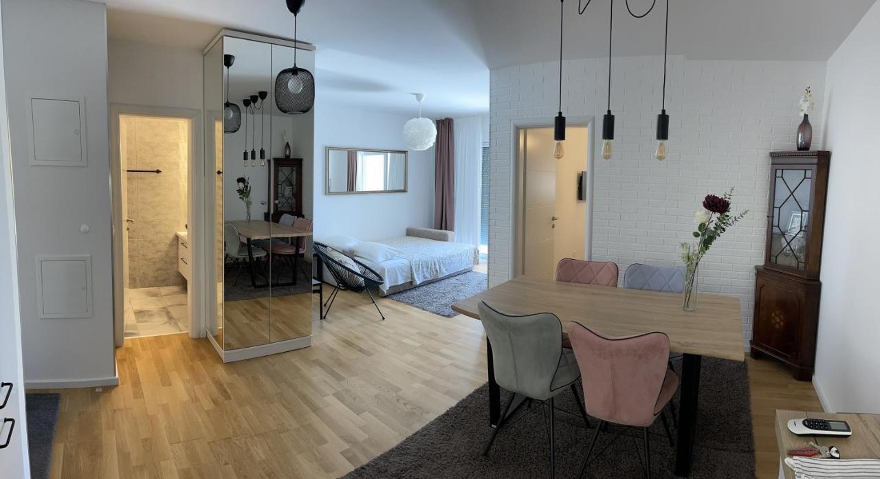Apartment Leon Makarska Buitenkant foto
